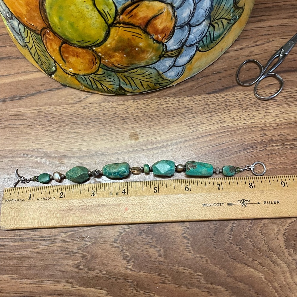 Real turquoise bracelet with large turquoise nuggets, small crystals gray pearls